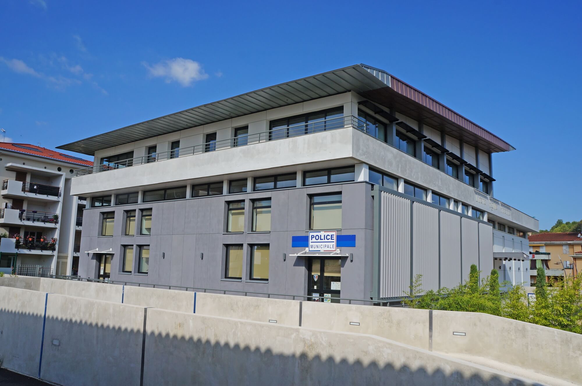 mairie-pegomas-02