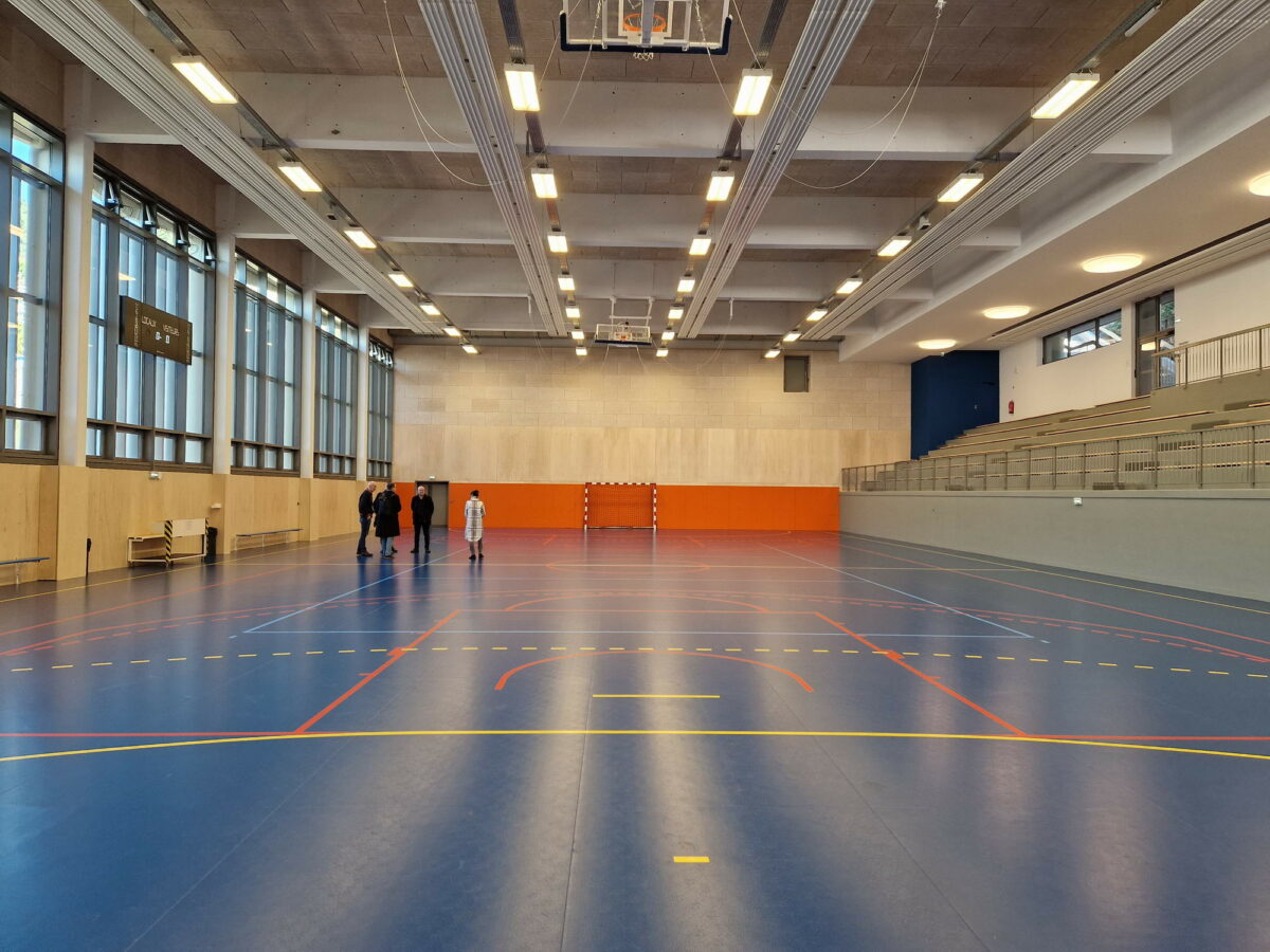 gymnase-des-glacis-07-1200x900.jpg
